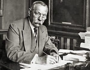 sir-arthur-conan-doyle